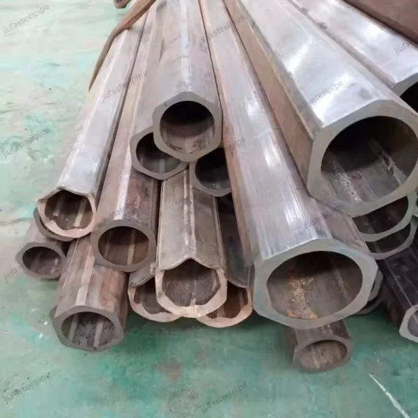 More and more attention is paid to the energy-saving and environmental protection needs of special-shaped steel pipes